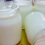 Cách làm sữa chua từ sữa bột công thức – Món ngon cho bé ăn dặm